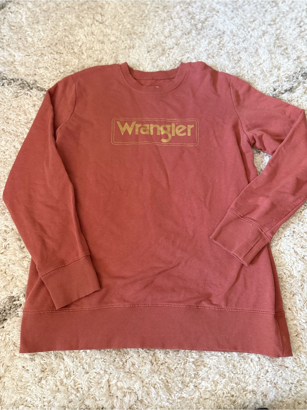 Wrangler Sweatshirt Pullover Logo Women’s Size  Large Terracotta Cozy Fit